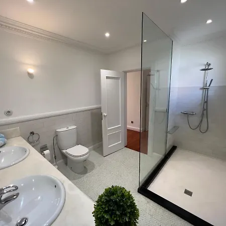 Casa Roc Madeira - 5 Bedrooms - Ocean And Views - Private Heated Pool فيلة فونشال