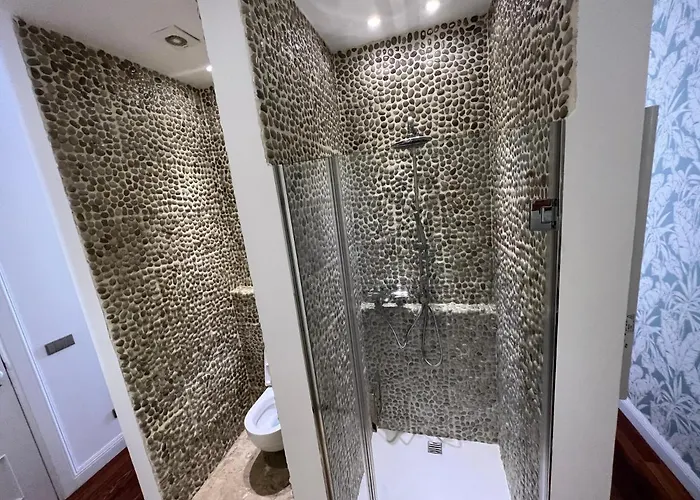 Casa Roc Madeira - 5 Bedrooms - Ocean And Views - Private Heated Pool *