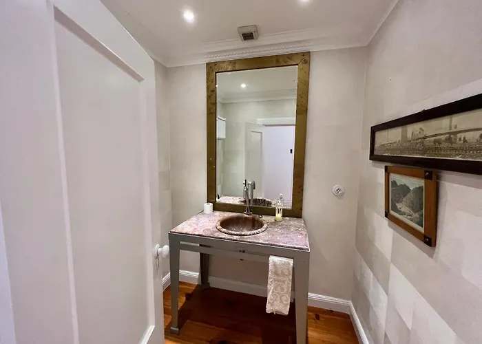 Casa Roc Madeira - 5 Bedrooms - Ocean And Views - Private Heated Pool *